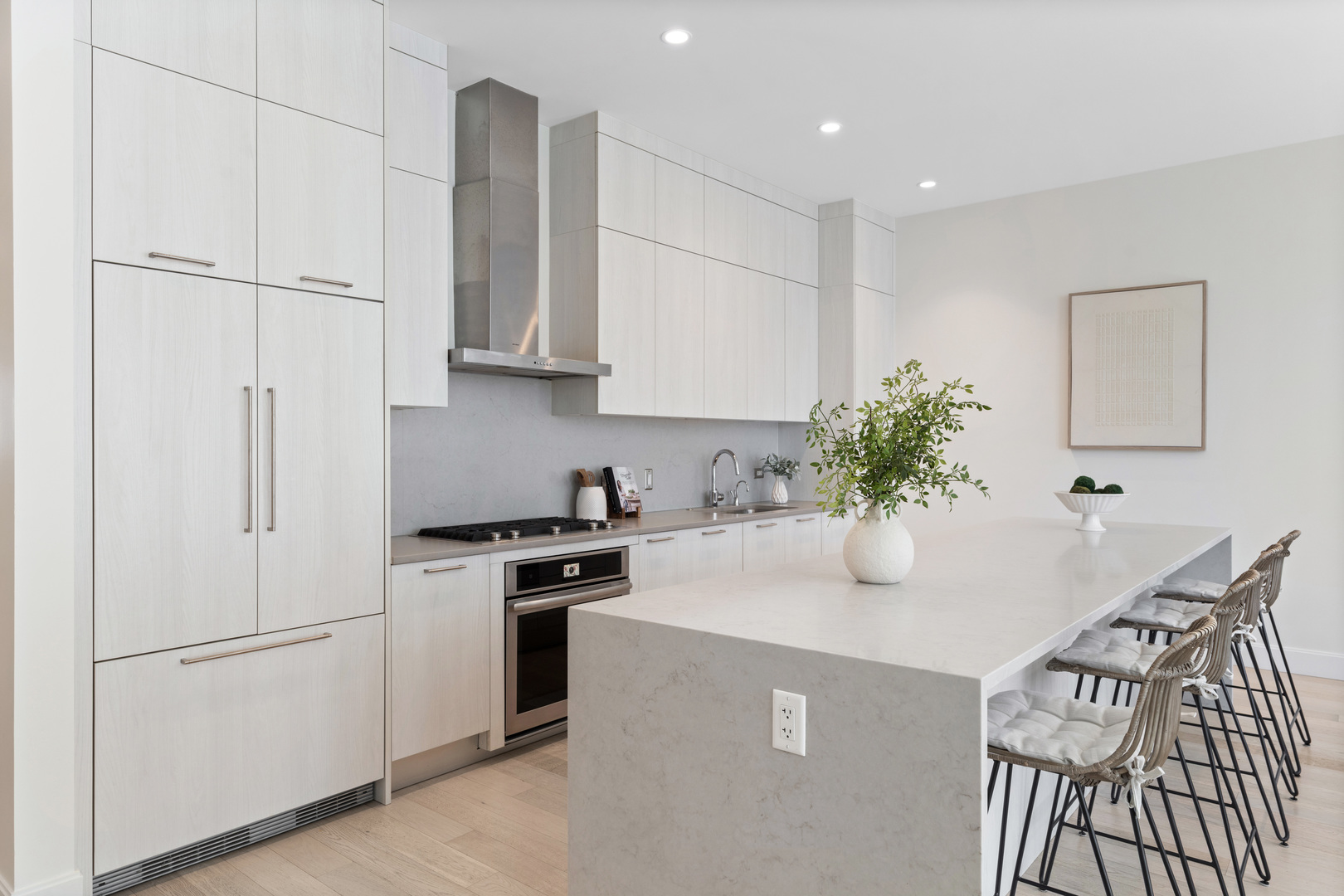 28 North Carpenter Street, Unit 4N Chicago, IL 60607 - Photo 16 of 31