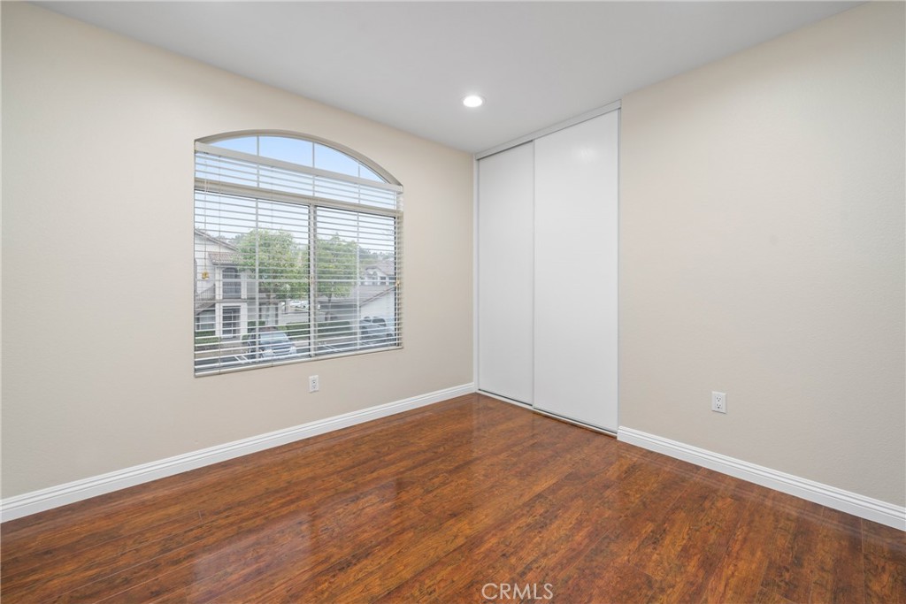 219 Chaumont Circle Lake Forest, CA 92610 - Photo 26 of 56 Secondary bedroom before virtual staging!