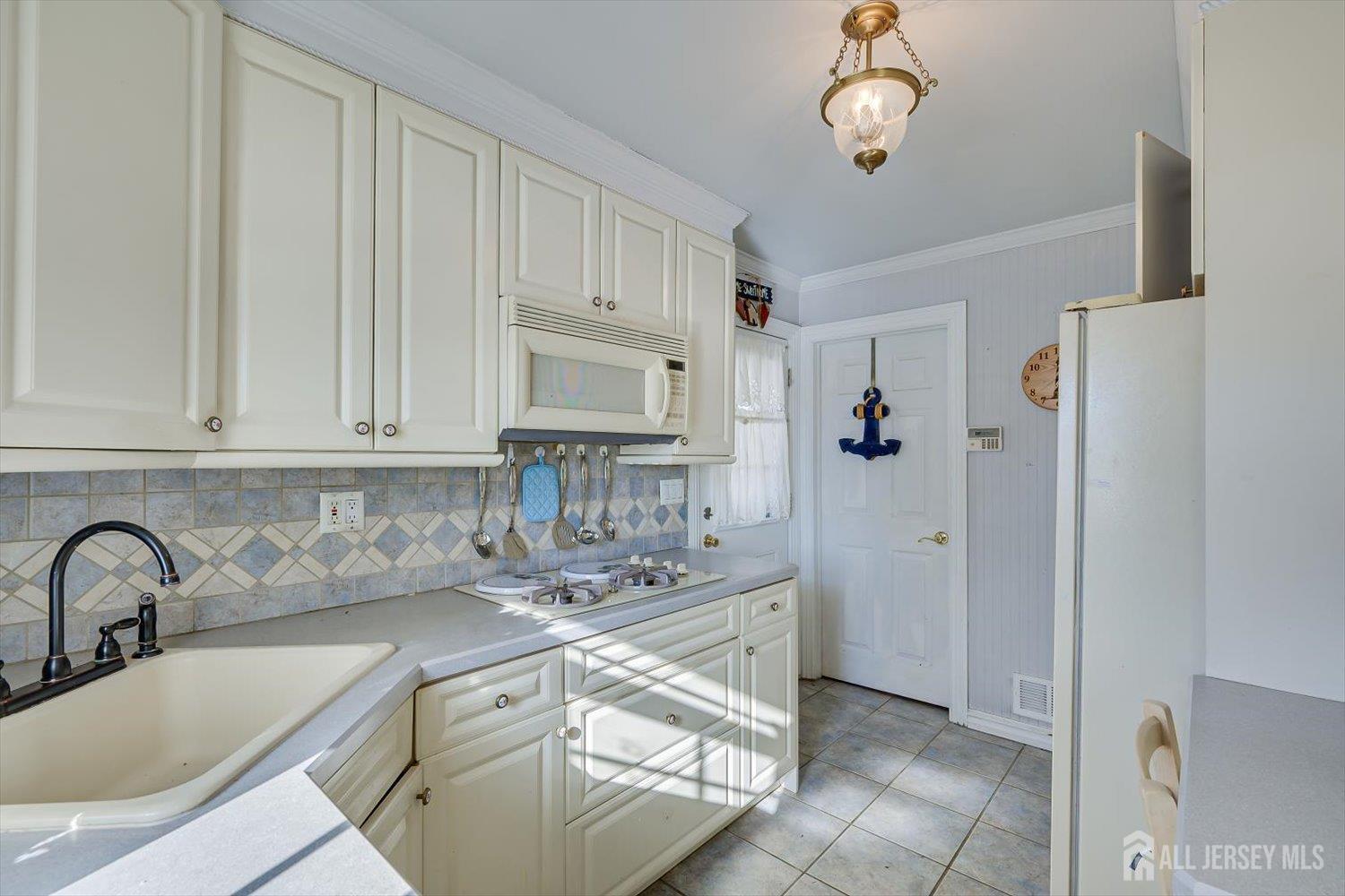 144 Princeton Road Old Bridge, NJ 08859 - Photo 10 of 21