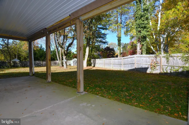 a view of a outdoor space