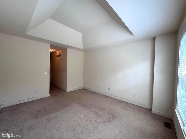 $699,900 | 623 St James Court, Langhorne, PA 19047