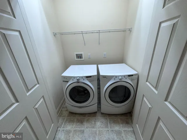 $699,900 | 623 St James Court, Langhorne, PA 19047