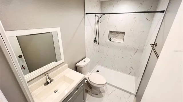 $1,899 | 1184 Calanda Avenue, Orlando, FL 32807