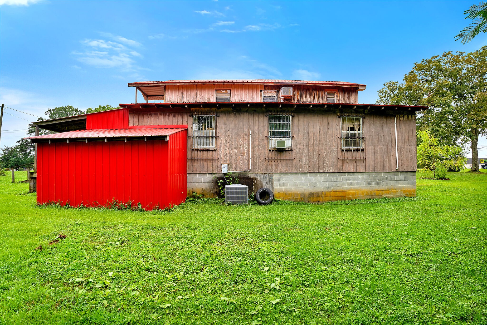 1205 Main Street Altamont, TN 37301 - Photo 46 of 51 a view of a yard with a sink