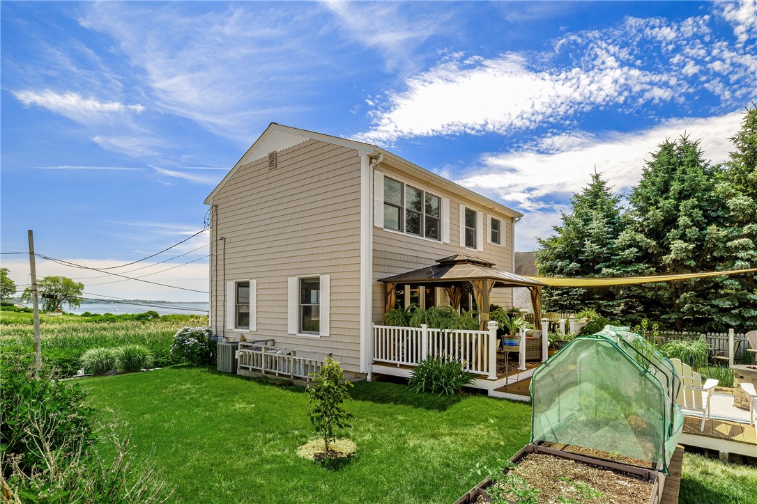 357 Capron Farm Drive Warwick, RI 02886 - Photo 33 of 49