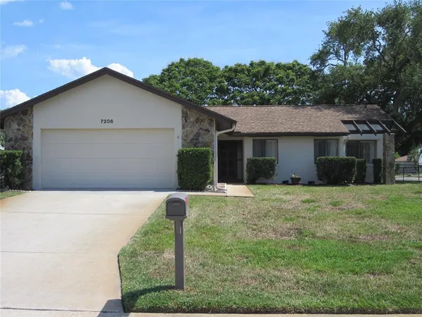 $244,900 | 7206 Dorchester Court, Hudson, FL 34667