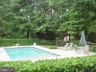 342 Bishop Road Pottstown, PA 19465 - Photo 3 of 4