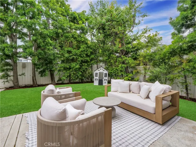 $4,649,000 | 3619 Laurel Avenue, Manhattan Beach, CA 90266