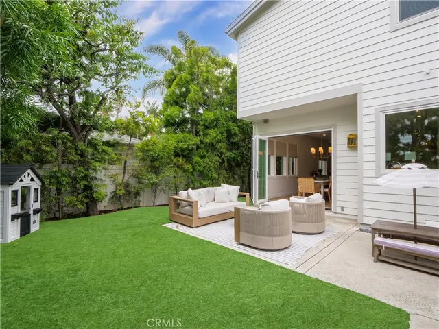 $4,649,000 | 3619 Laurel Avenue, Manhattan Beach, CA 90266