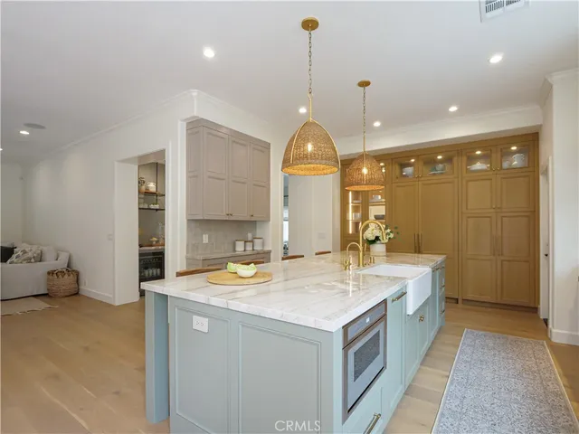 $4,649,000 | 3619 Laurel Avenue, Manhattan Beach, CA 90266