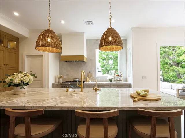 $4,649,000 | 3619 Laurel Avenue, Manhattan Beach, CA 90266