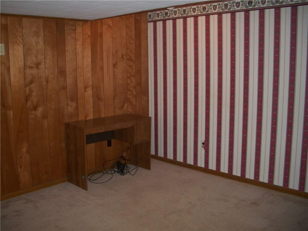 907 Freeport Road Natrona Heights, PA 15065 - Photo 12 of 17 Gallery Image 12