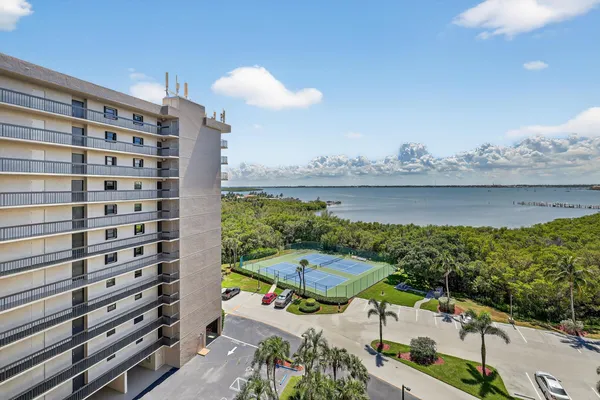 $3,800 | 801 South Ocean Drive, Unit 910, Fort Pierce, FL 34949