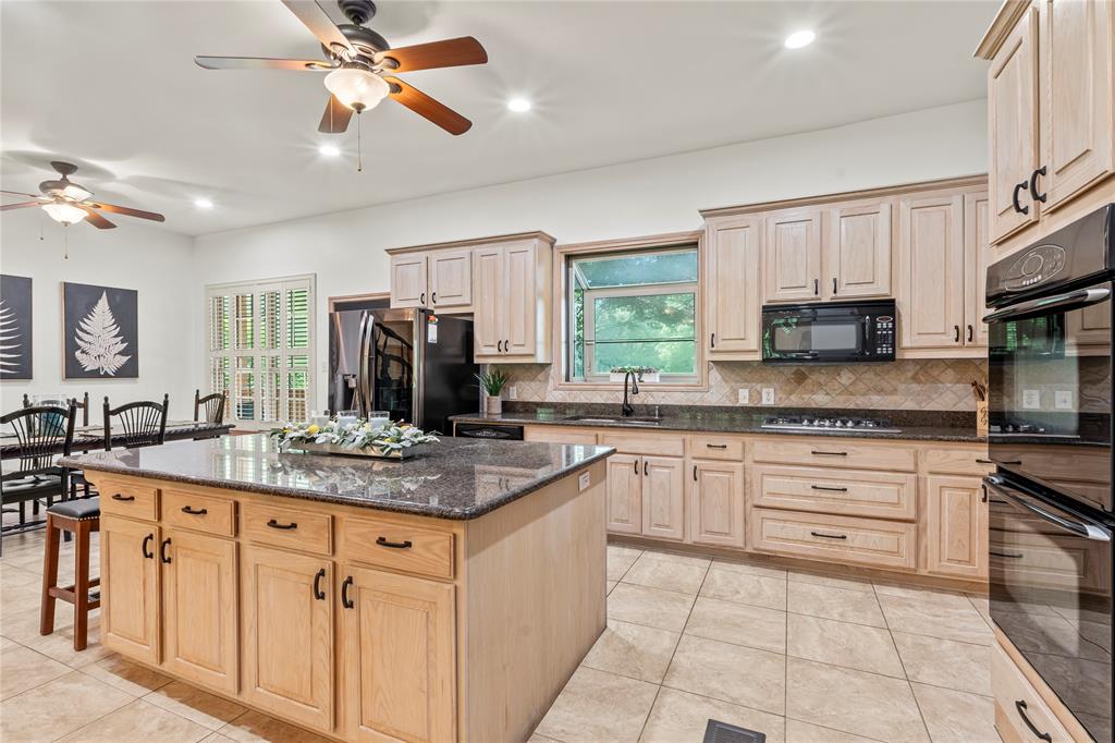 8905 Tbd Private Road, Unit 1036 Canton, TX 75103 - Photo 8 of 39