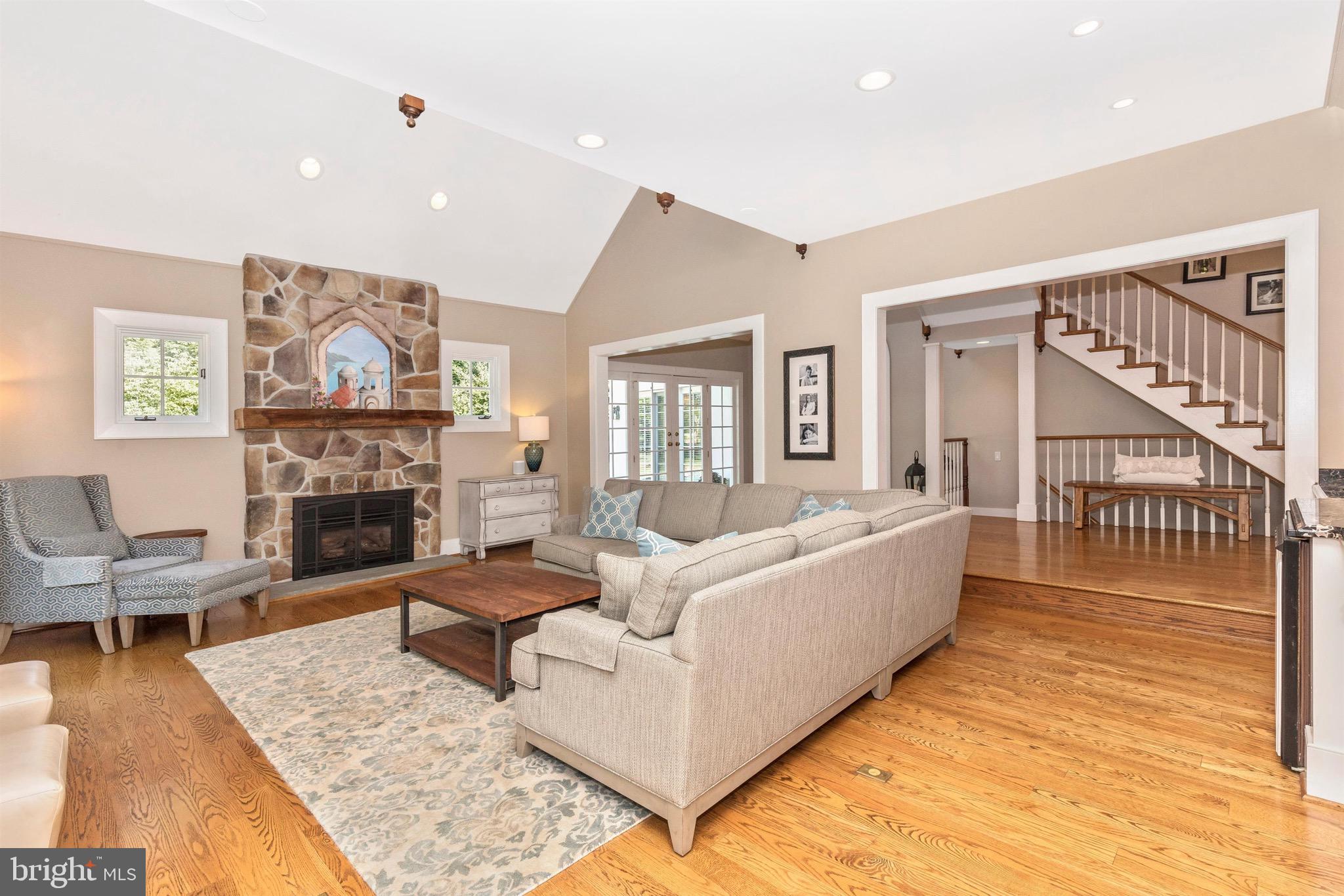 401 Inveraray Road Villanova, PA 19085 - Photo 11 of 60