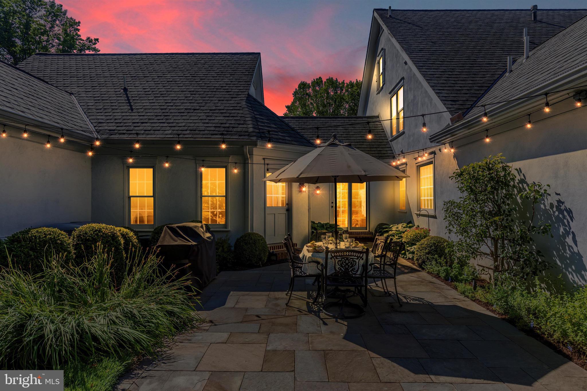 401 Inveraray Road Villanova, PA 19085 - Photo 4 of 60