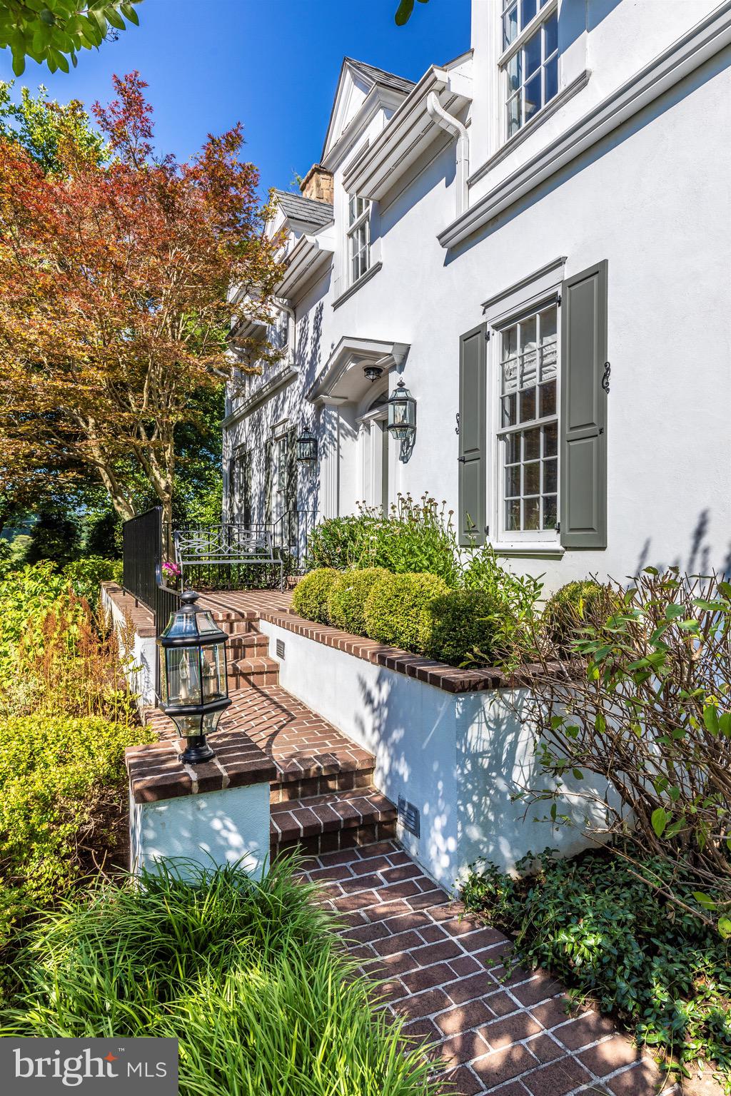 401 Inveraray Road Villanova, PA 19085 - Photo 6 of 60