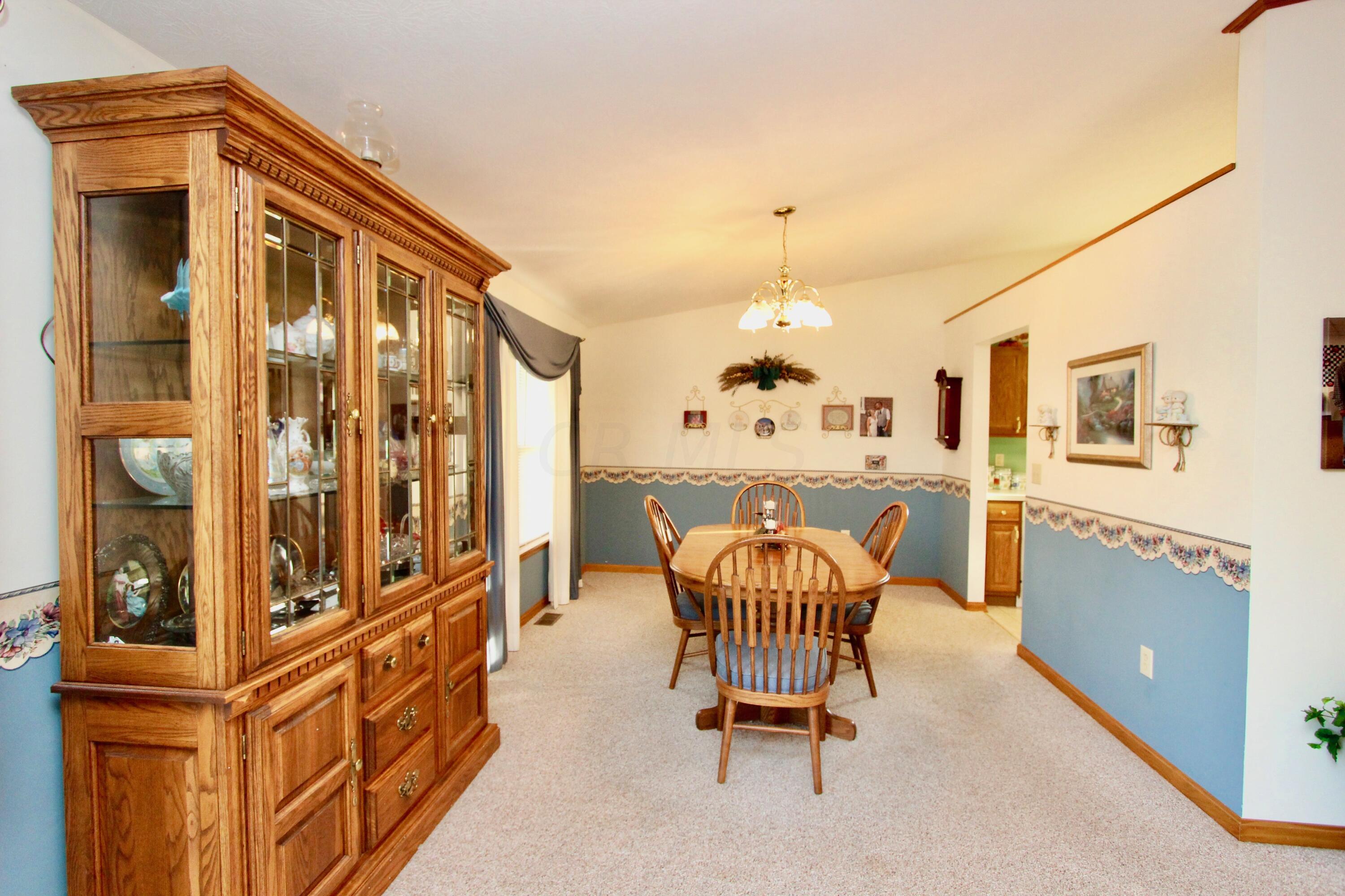 3048 Gooding Road Marion, OH 43302 - Photo 14 of 38 IMG_9015