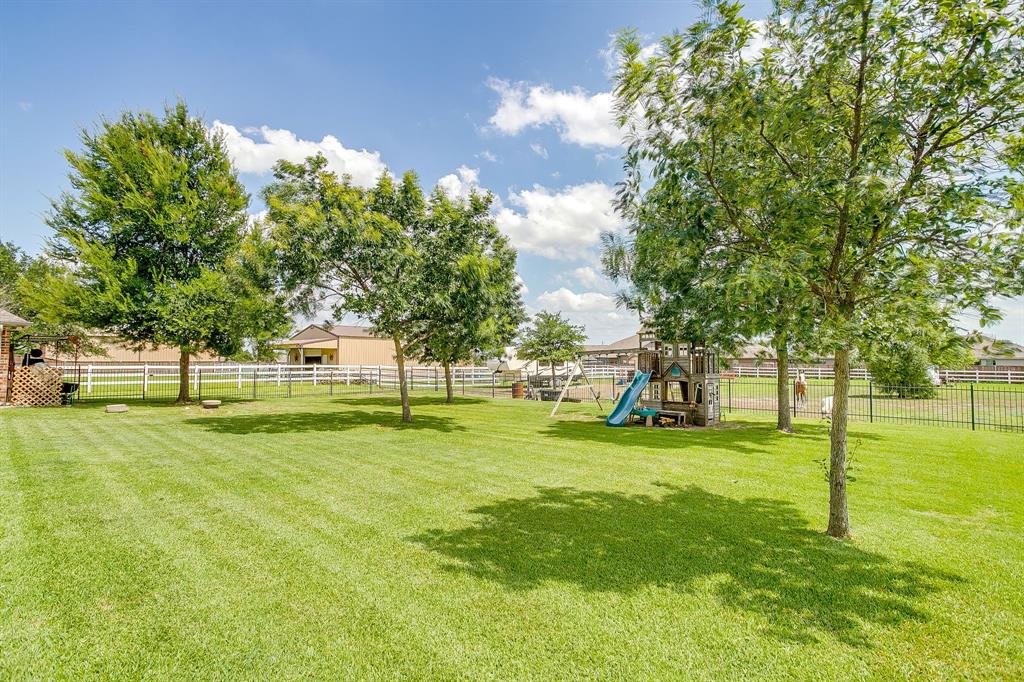 709 Lonesome Prairie Trail Haslet, TX 76052 - Photo 33 of 40