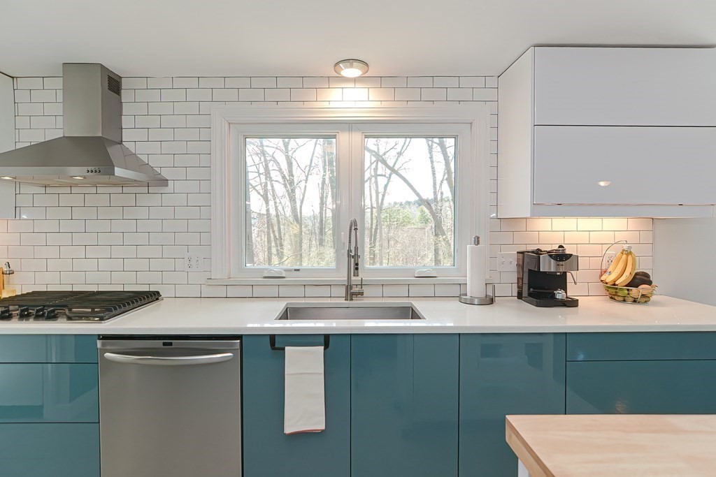 40 Fay Road Dedham, MA 02026 - Photo 15 of 42 Gallery Image 15
