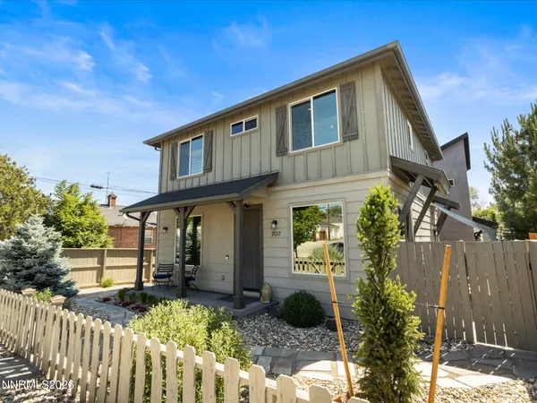 $750,000 | 707 Roberts Street, Reno, NV 89502