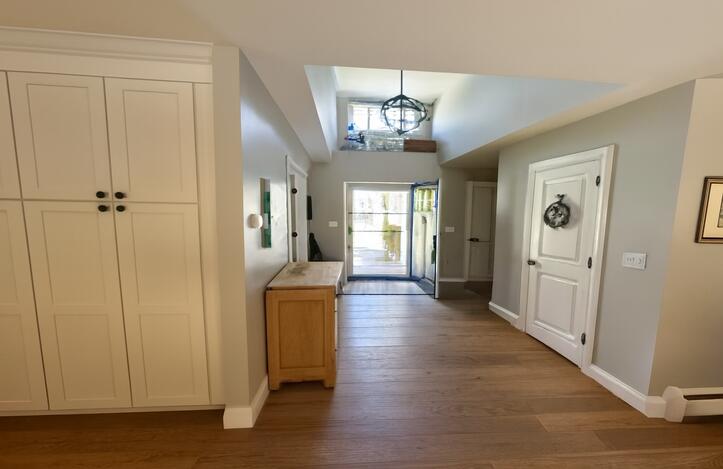 39 South Ridge Road Falmouth, ME 04105 - Photo 4 of 26 Entrance