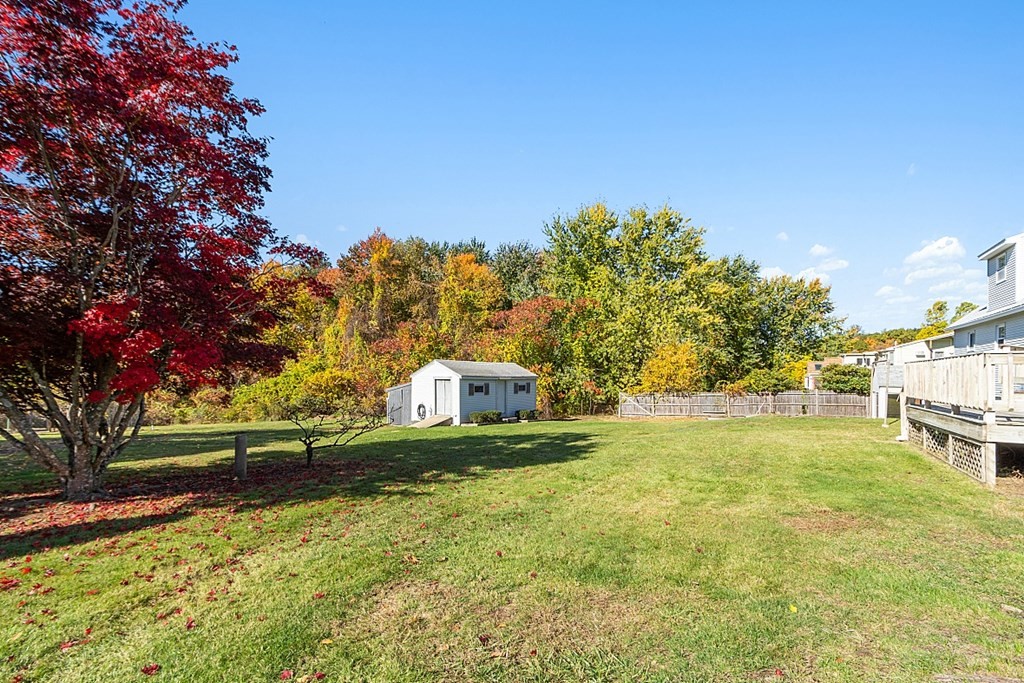 38 Ramgren Road Lunenburg, MA 01462 - Photo 31 of 35