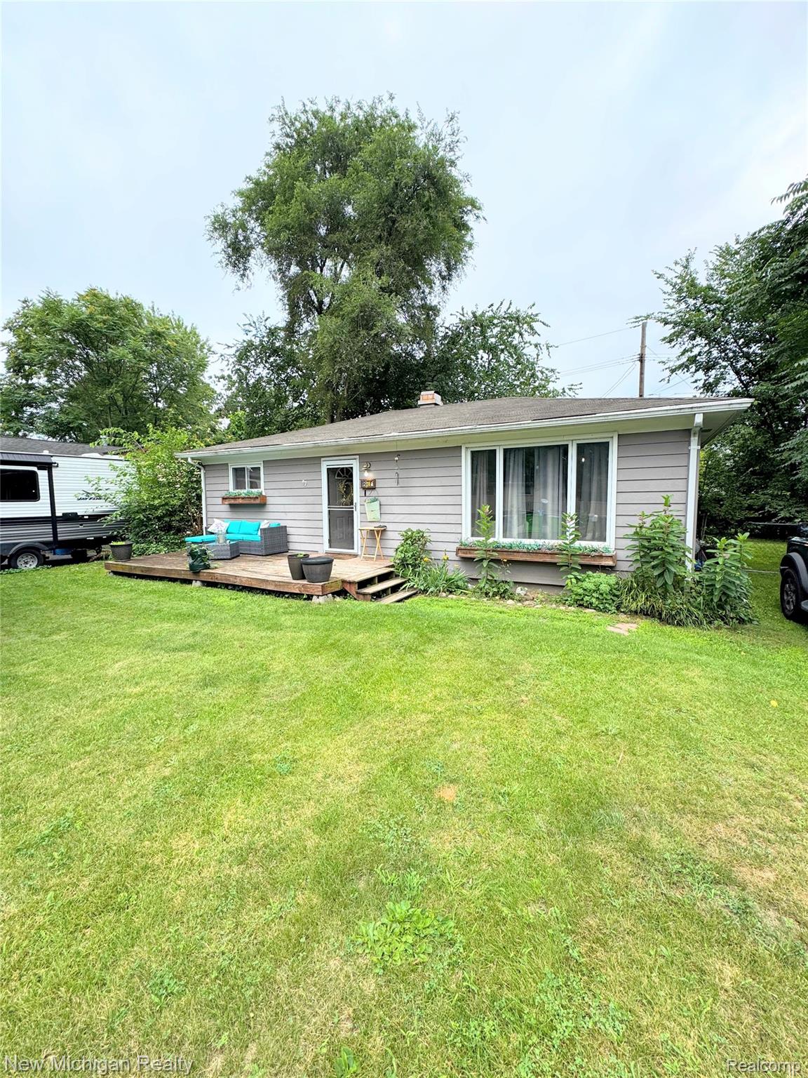 870 Farnsworth Road White Lake, MI 48386 - Photo 1 of 20 IMG_3556.HEIC