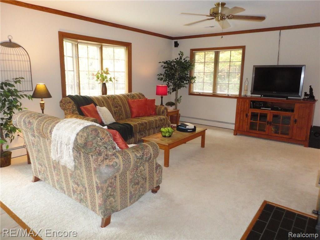 4431 Hough Road Dryden, MI 48428 - Photo 6 of 42 Living Room.jpg