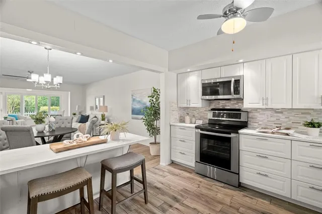 $240,000 | 2440 World Pkwy Boulevard, Unit 16, Clearwater, FL 33763