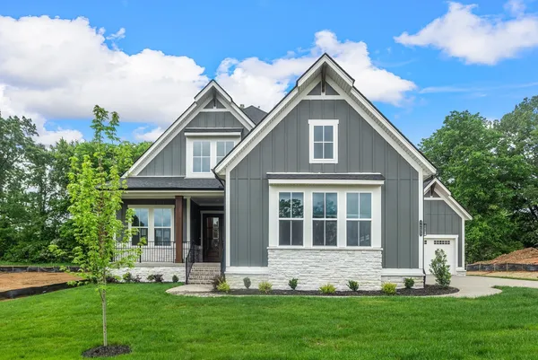 $957,900 | 7302 Woodwick Drive, Fairview, TN 37062