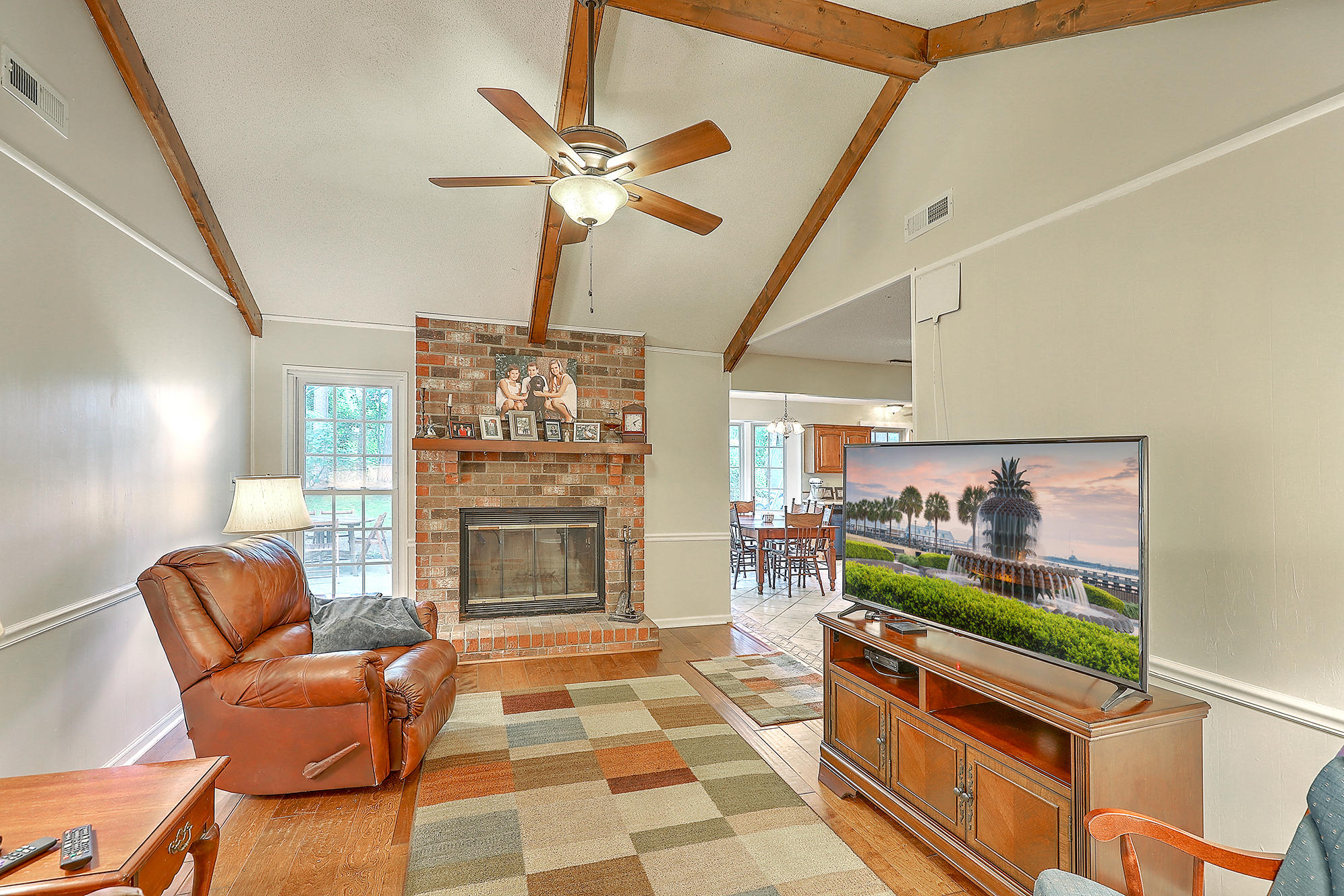 233 Brailsford Road Summerville, SC 29485 - Photo 11 of 42 IMG_0021_2_3_4_5_6_7