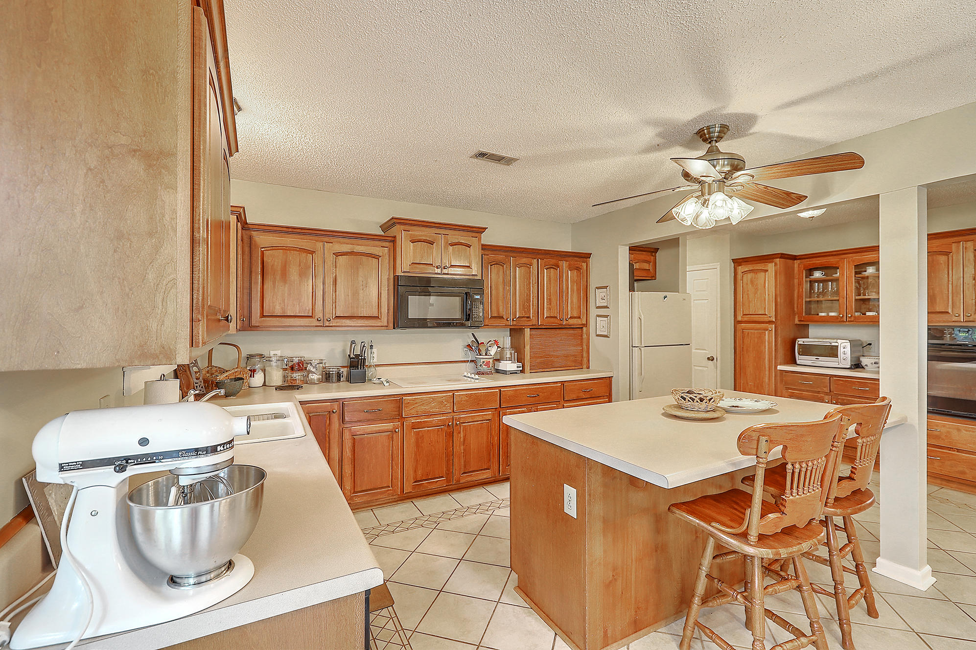 233 Brailsford Road Summerville, SC 29485 - Photo 16 of 42 IMG_0098_099_100_101_102_103_104