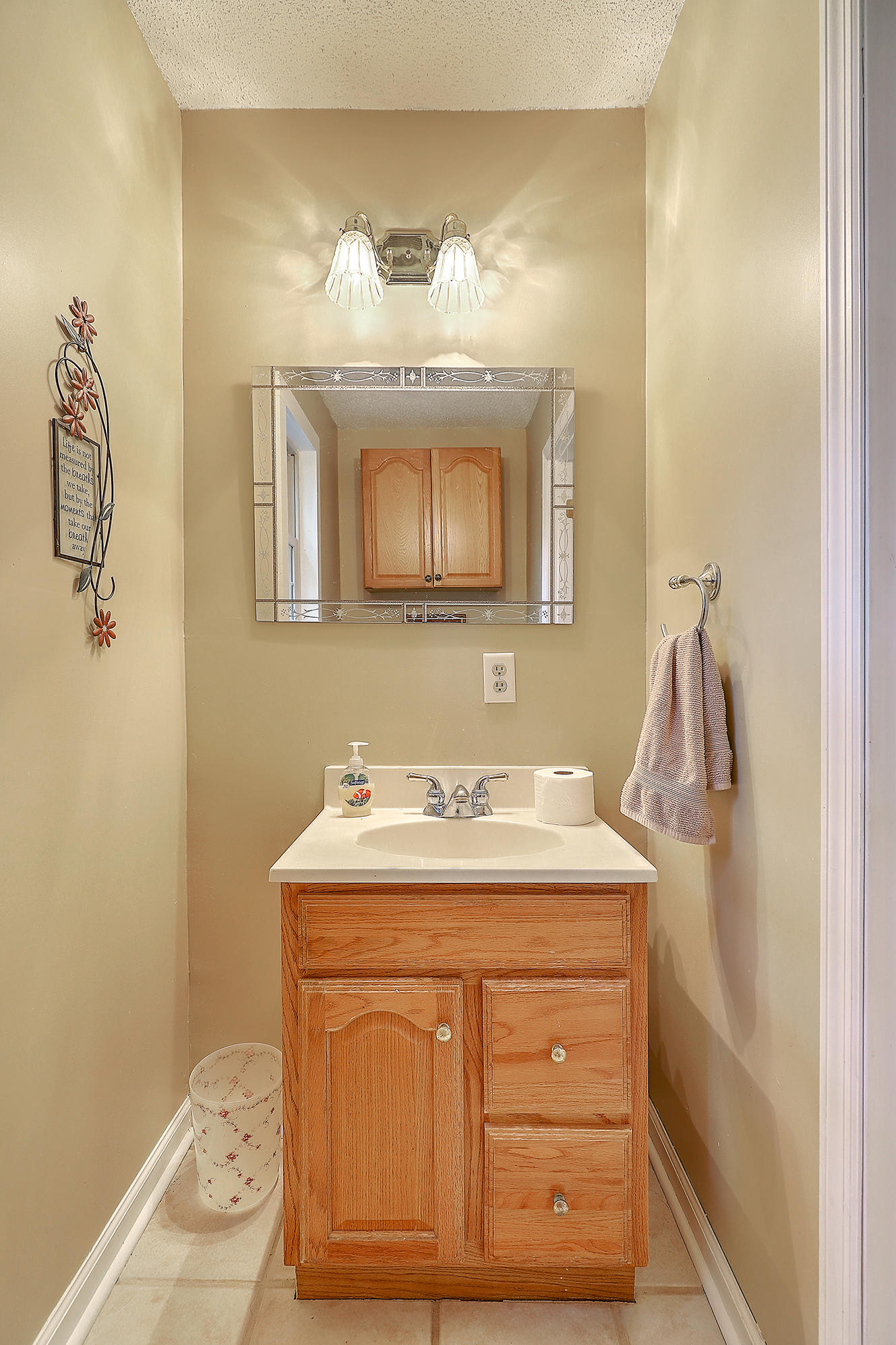 233 Brailsford Road Summerville, SC 29485 - Photo 22 of 42 IMG_0196_197_198_199_200_201_202