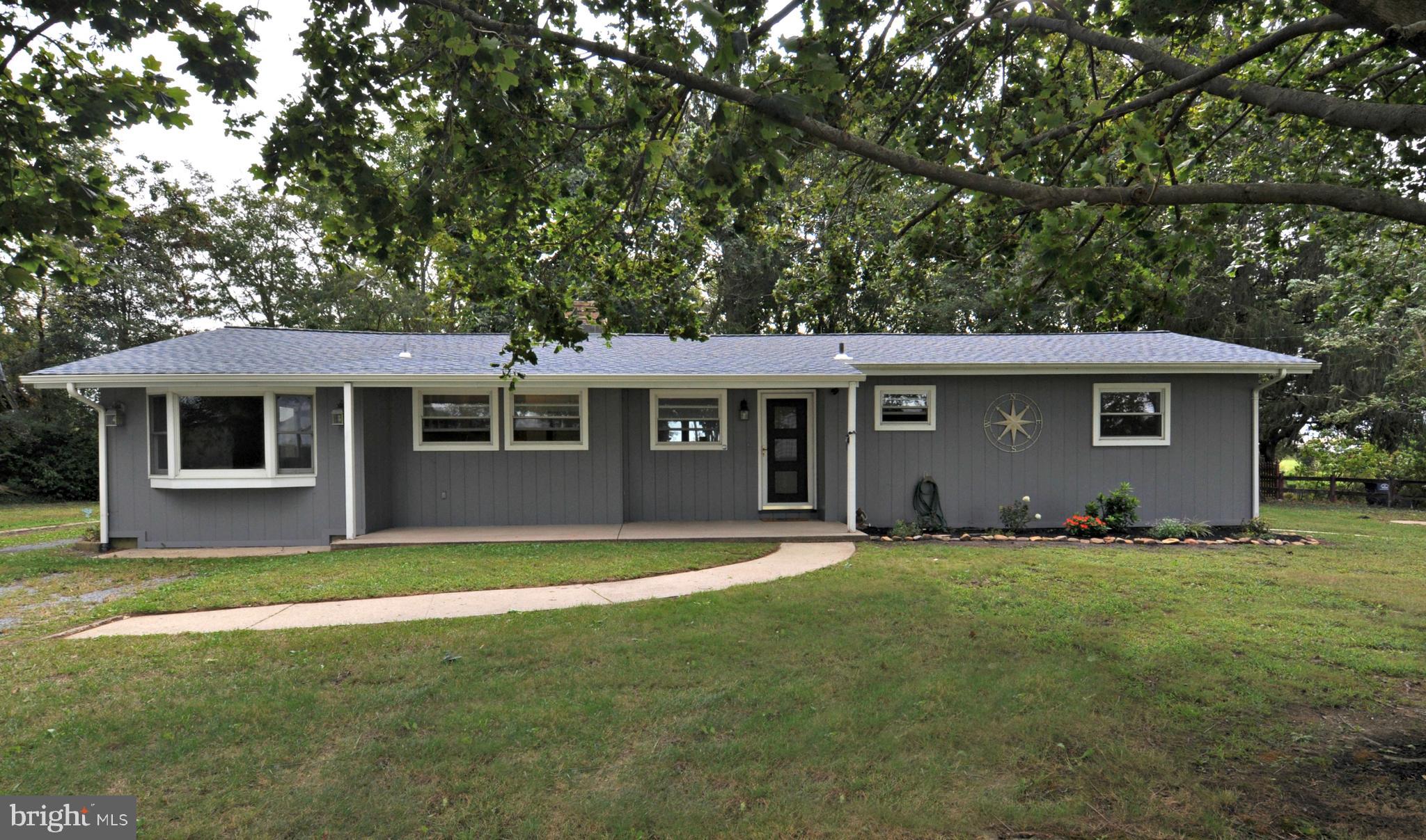 27216 Mt Pleasant Road Columbus, NJ 08022 - Photo 1 of 64