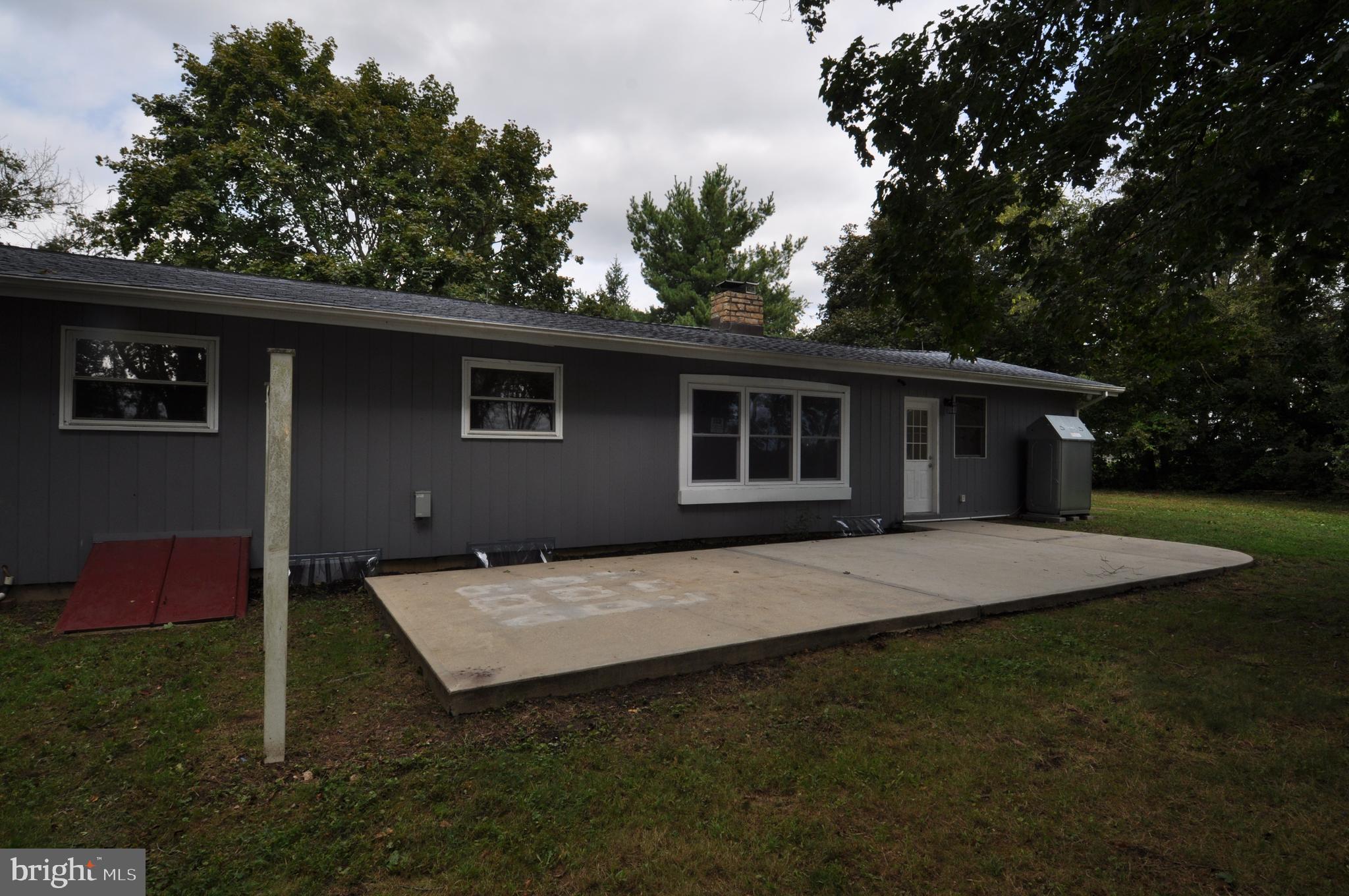 27216 Mt Pleasant Road Columbus, NJ 08022 - Photo 36 of 64