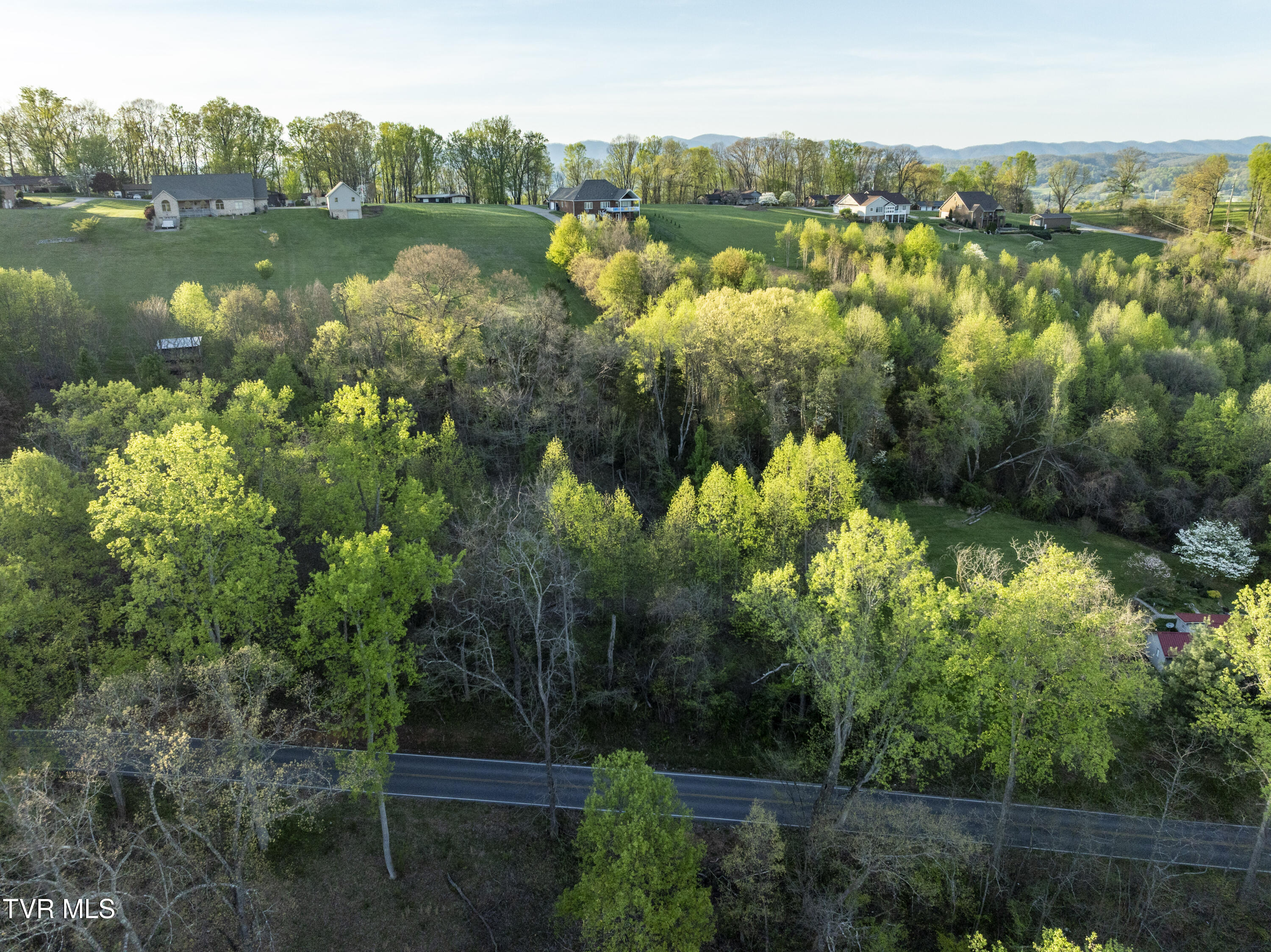 6240 Chestnut Ridge Road, Unit 14 Kingsport, TN 37664 - Photo 1 of 9 ChestnutRidge-EatonStationRd-Aerial--13