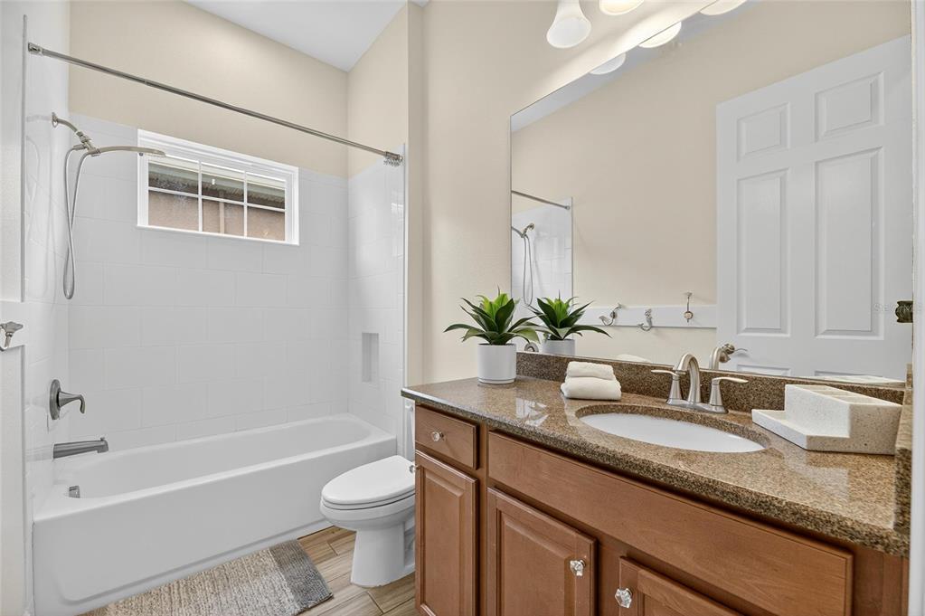 7223 Bowspirit Place Apollo Beach, FL 33572 - Photo 14 of 92