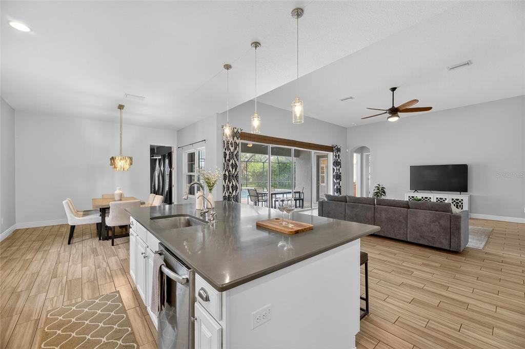 7223 Bowspirit Place Apollo Beach, FL 33572 - Photo 31 of 92