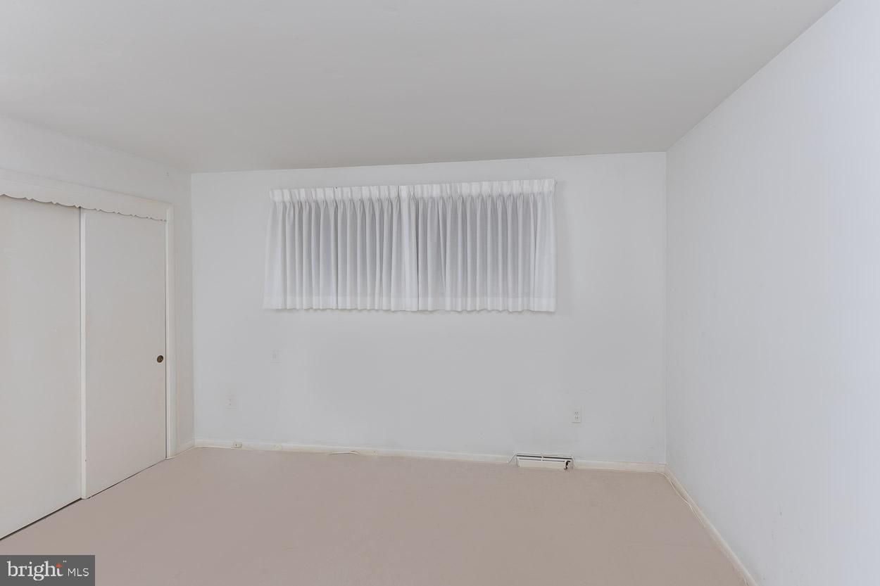 4504 Tapscott Road Baltimore, MD 21208 - Photo 18 of 39