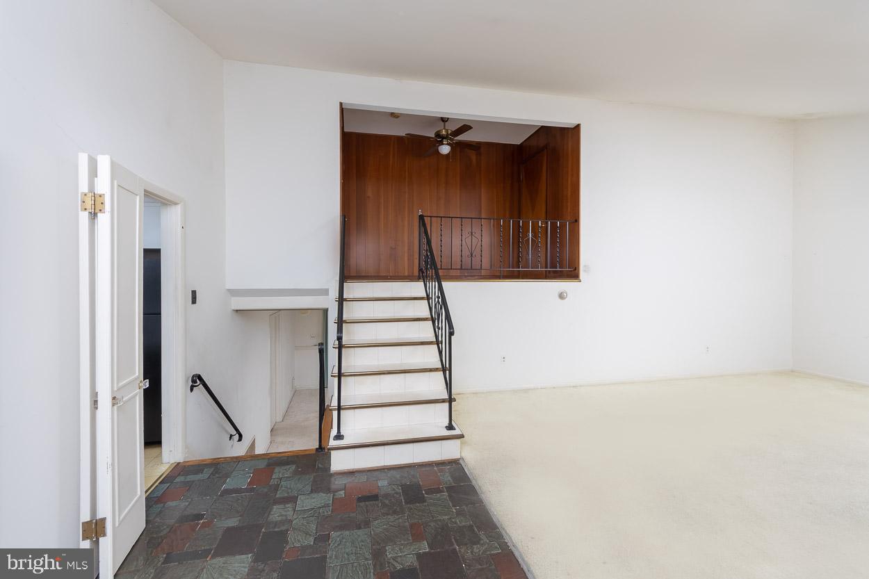 4504 Tapscott Road Baltimore, MD 21208 - Photo 5 of 39