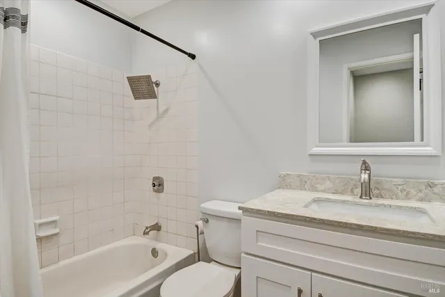 $255,000 | 5290 San Pablo Dam Road, Unit 18, El Sobrante, CA 94803