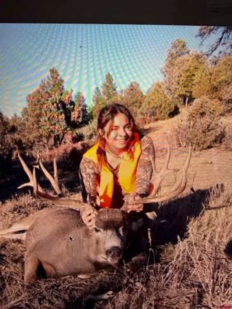 a view of entryway with floor