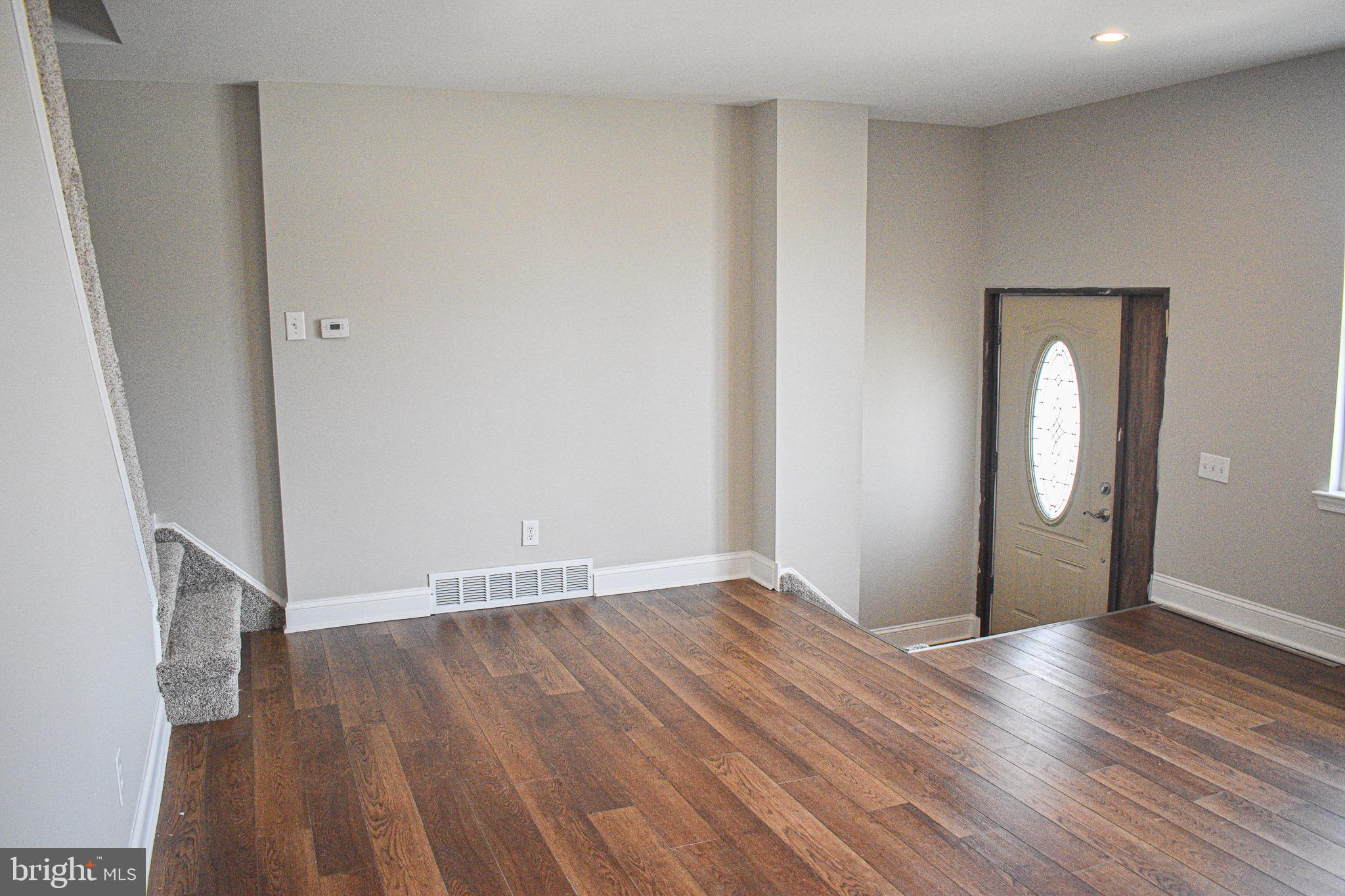 12773 Dunks Ferry Road Philadelphia, PA 19154 - Photo 2 of 23