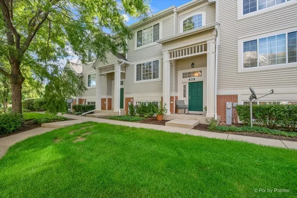 $287,000 | 435 Cary Woods Circle, Unit 435, Cary, IL 60013