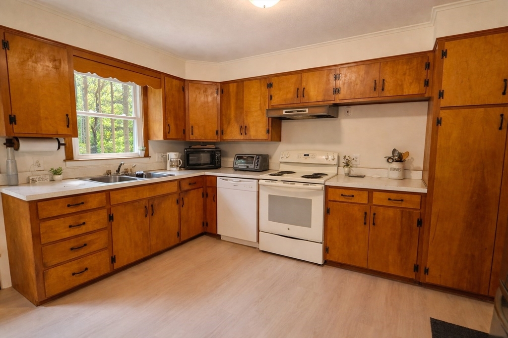 78 Shaw Road Goshen, MA 01330 - Photo 11 of 18