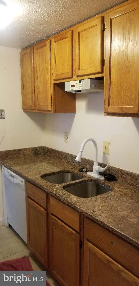 6307 Clinton Way Clinton, MD 20735 - Photo 14 of 28 Kitchen