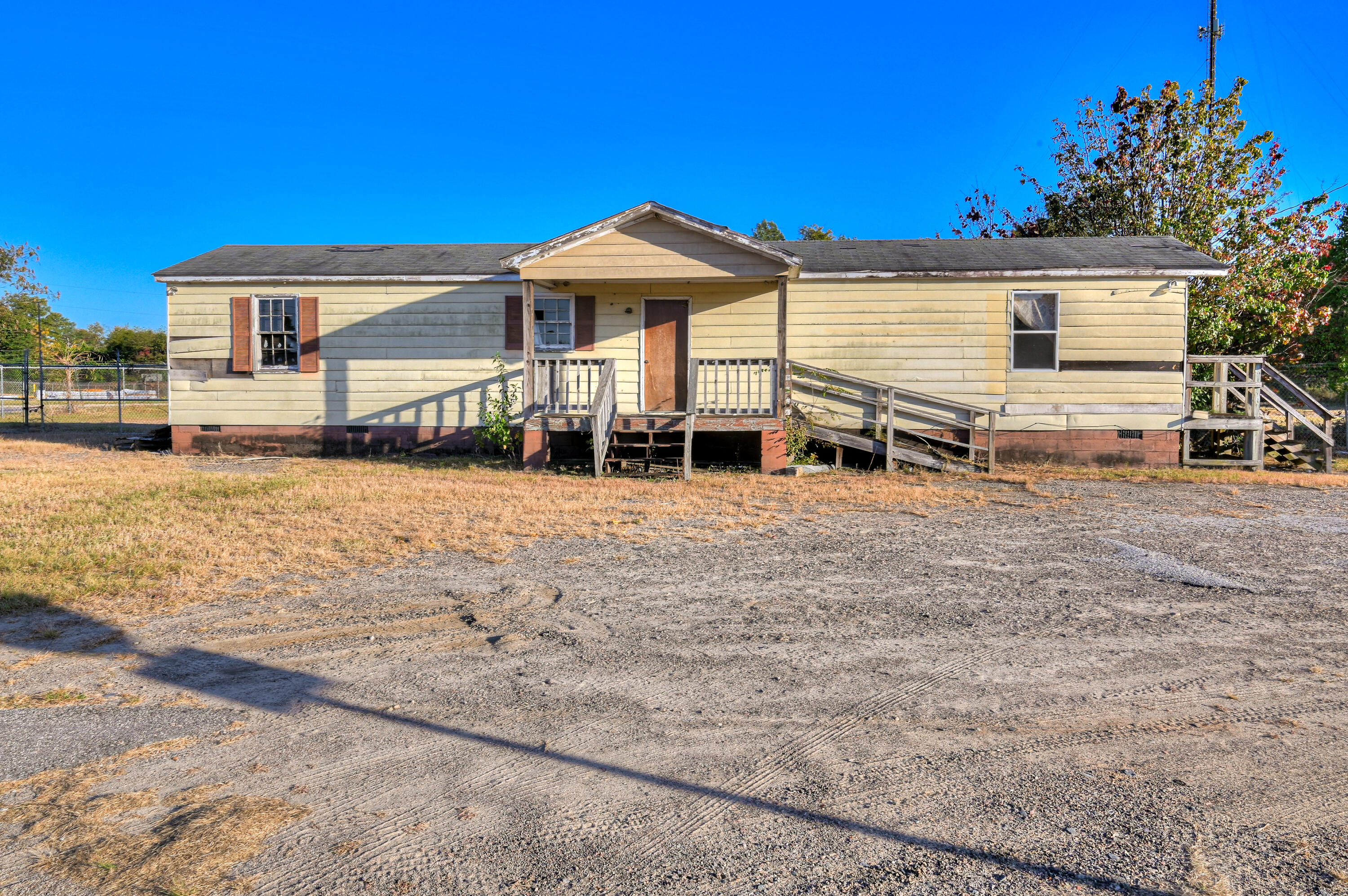861 Edgefield Road North Augusta, SC 29841 - Photo 1 of 26