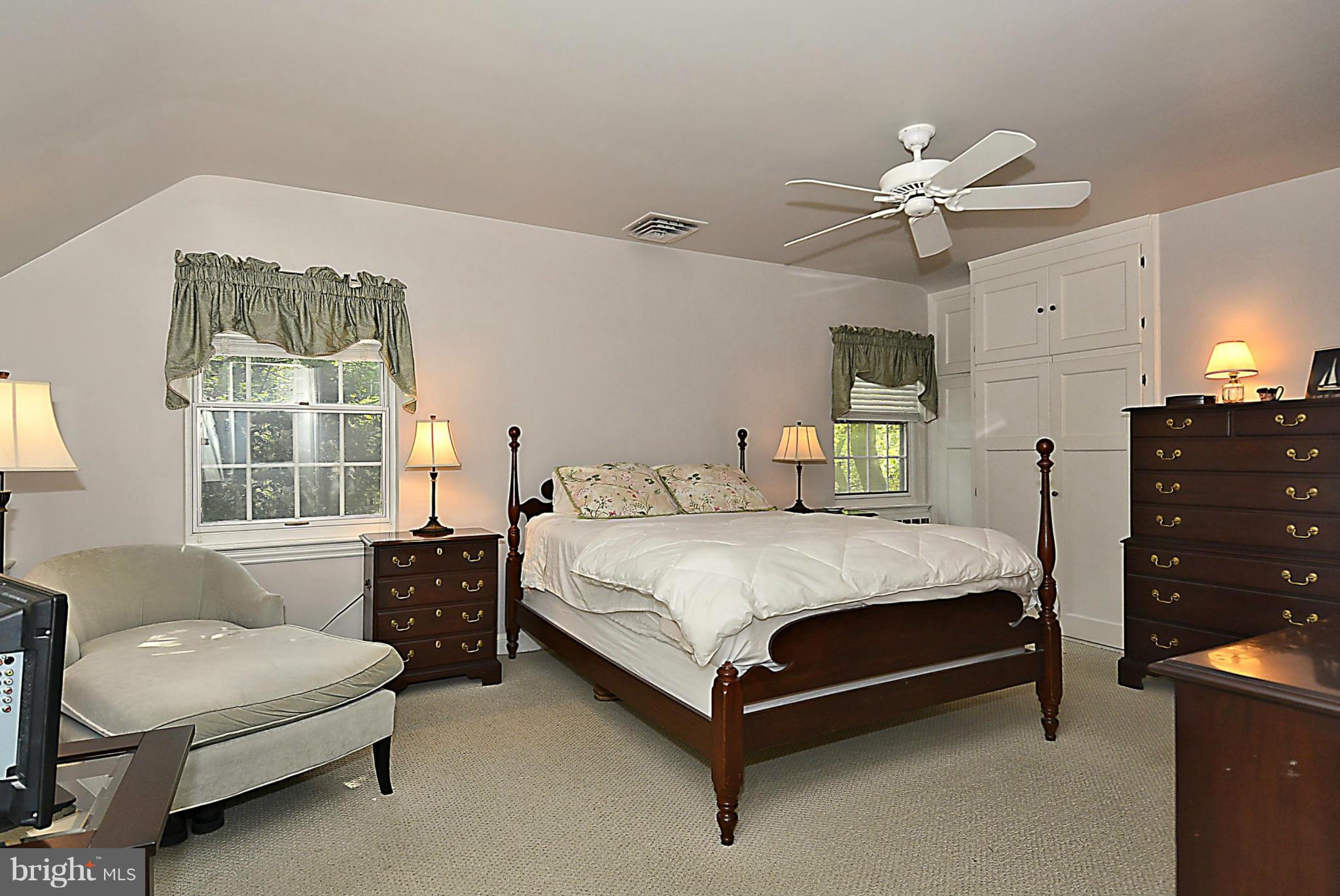 5608 Overlea Road Bethesda, MD 20816 - Photo 19 of 30 Bedroom (Master)