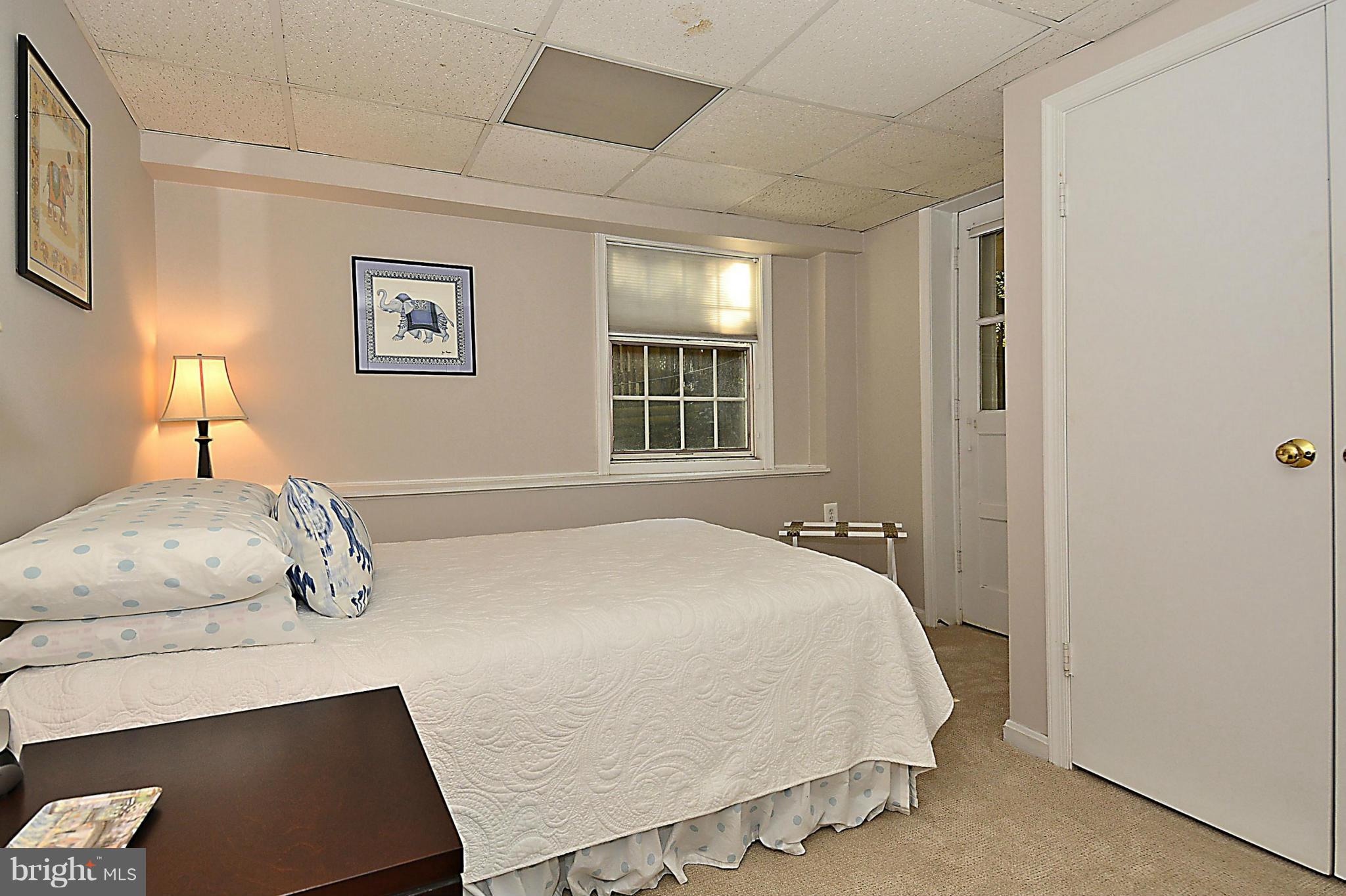 5608 Overlea Road Bethesda, MD 20816 - Photo 27 of 30 Bedroom